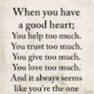 Meet your Posher, Loralee